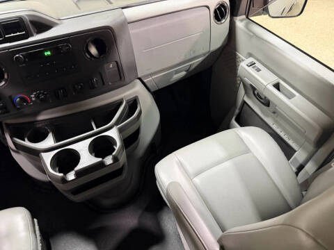 2014 Ford E-Series E-250