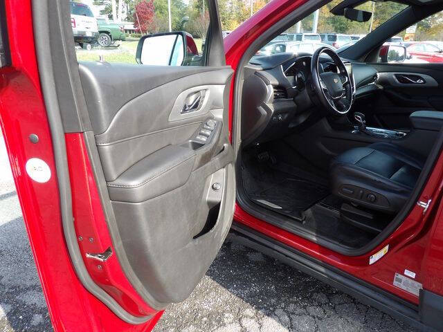 2022 Chevrolet Traverse LT Cloth