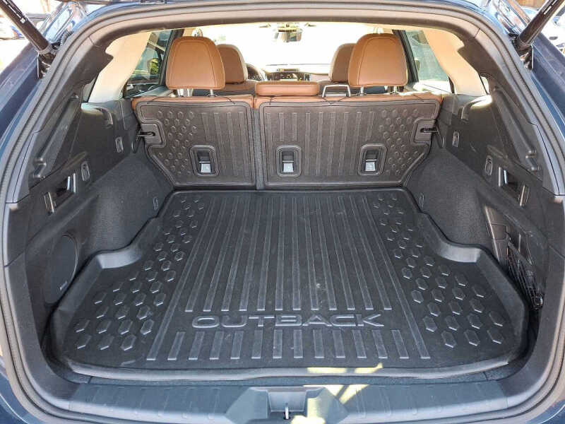 2023 Subaru Outback Touring XT