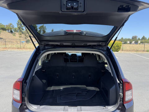 2016 Jeep Compass Sport