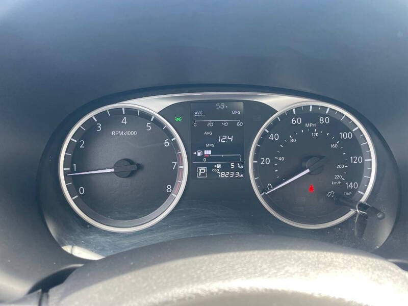 2020 Nissan Kicks S
