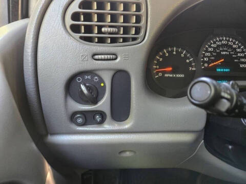 2002 Chevrolet TrailBlazer LS