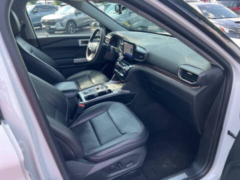 2023 Ford Explorer Limited