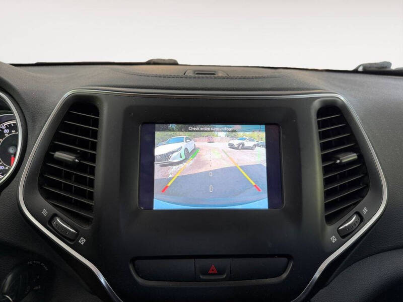 2020 Jeep Cherokee Latitude