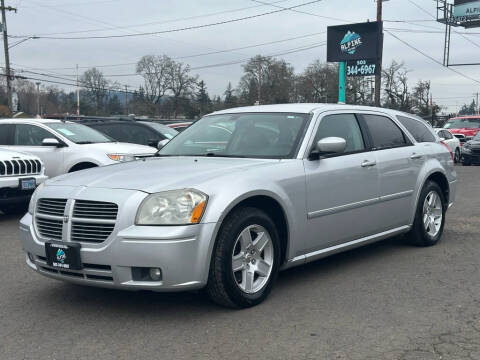 2007 Dodge Magnum for sale at ALPINE MOTORS in Milwaukie OR