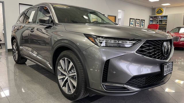 2025 Acura MDX w/Tech