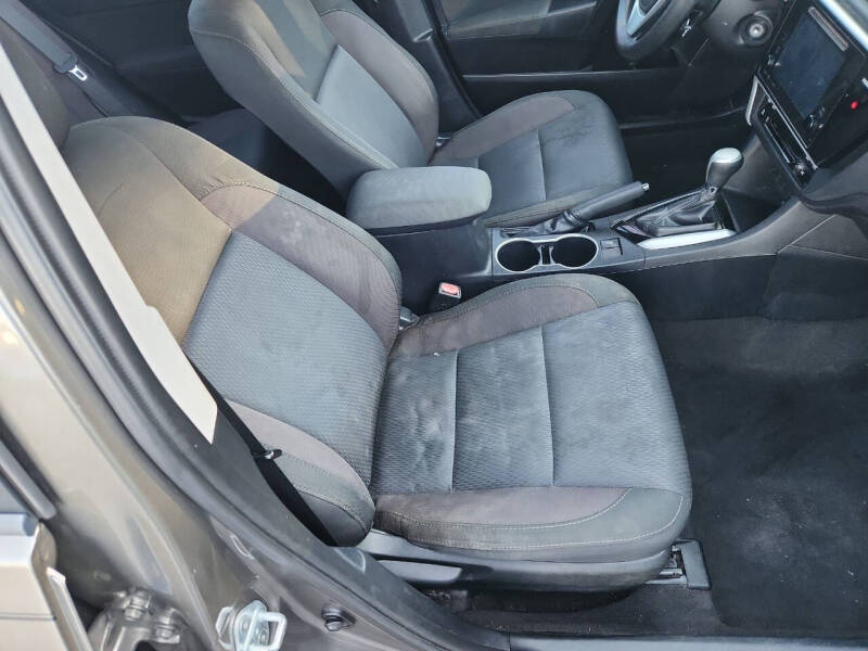 2017 Toyota Corolla LE