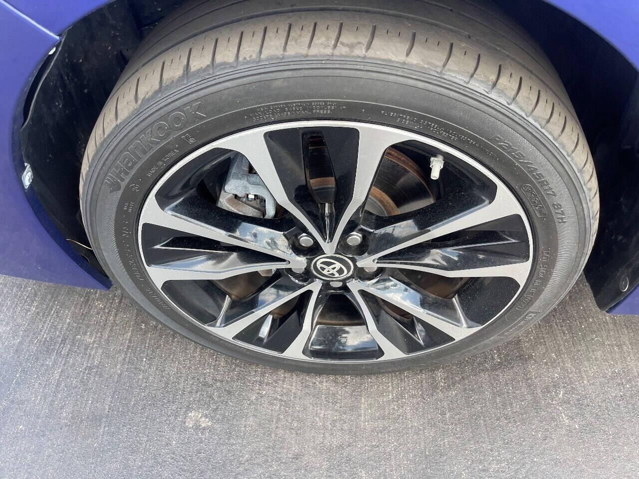 2018 TOYOTA Corolla Sedan - $13,900