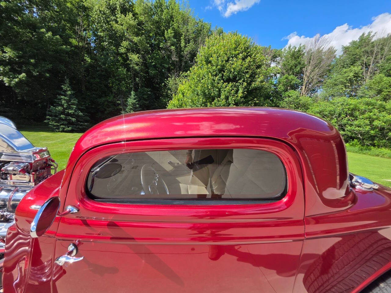 1933 Ford Coupe 77