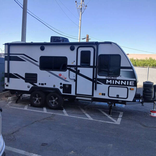 2024 Winnebago Micro  Minnie