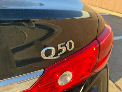 2016 Infiniti Q50 3.0T Premium