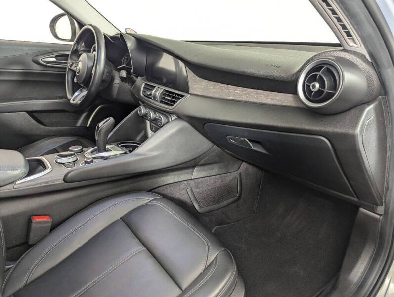 2021 Alfa Romeo Giulia Ti