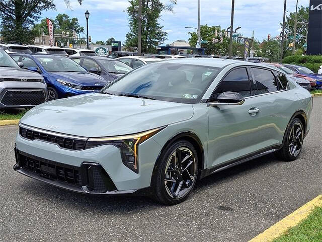 2025 Kia K4 GT-Line