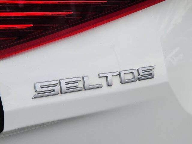 2023 Kia Seltos S