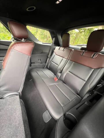 2022 Ford Explorer Platinum