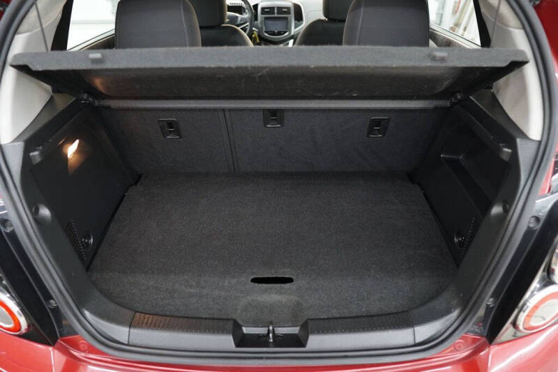 2016 Chevrolet Sonic LT Auto