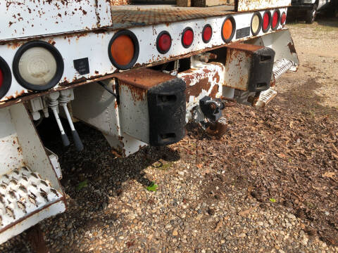 2004 Ford F-750 Super Duty