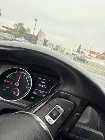 2015 Volkswagen e-Golf SEL Premium