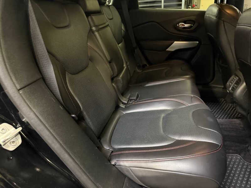 2017 Jeep Cherokee Trailhawk