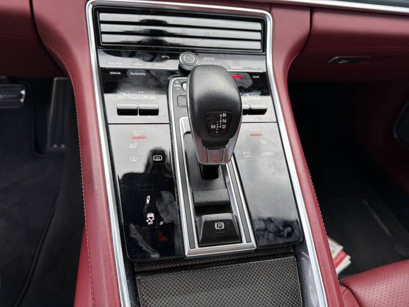 2017 Porsche Panamera Turbo