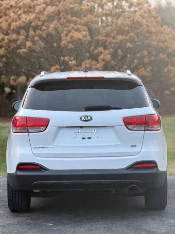 2017 Kia Sorento LX