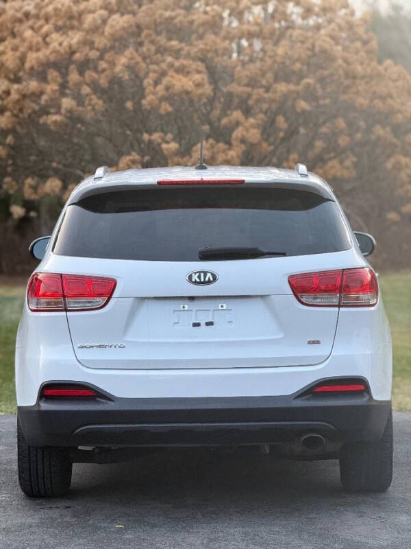 2017 Kia Sorento LX