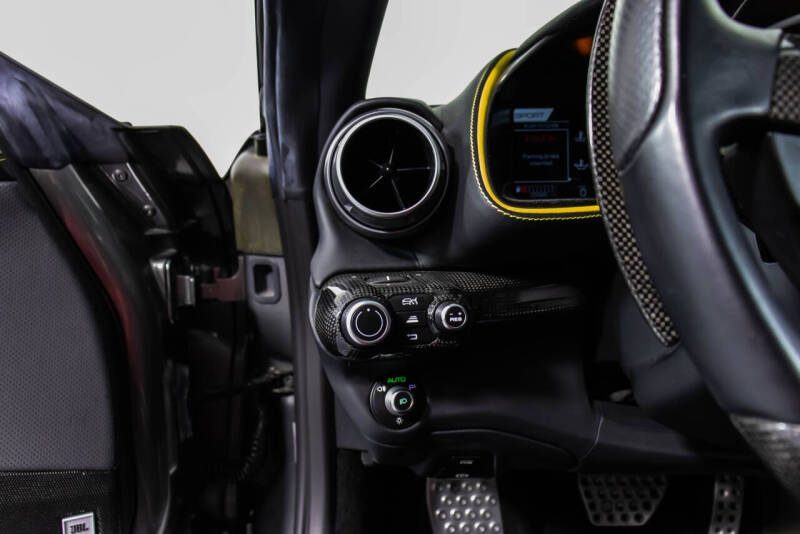 2020 Ferrari 812 Superfast