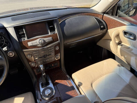 2017 Nissan Armada SL