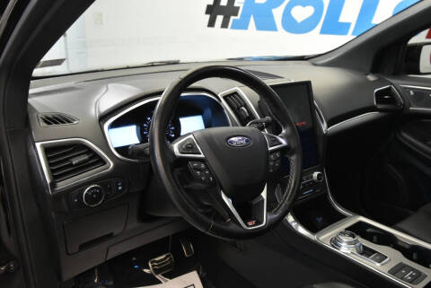 2021 Ford Edge ST