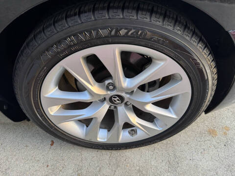 2013 Hyundai Genesis Coupe 2.0T Premium