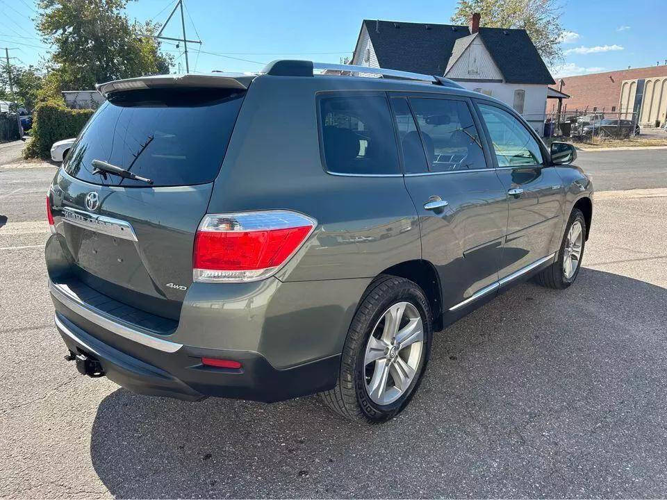 2013 Toyota Highlander for sale at Car Shine Auto Sales in Denver, CO