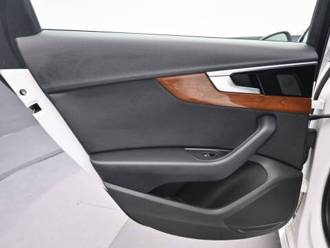 2022 Audi A4 quattro Premium 40 TFSI