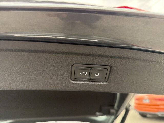 2025 Audi A5 Sportback quattro S line Premium 45 TFSI