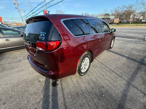 2017 Chrysler Pacifica Touring