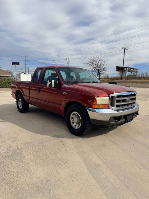 2001 Ford F-250 Super Duty Lariat's photo
