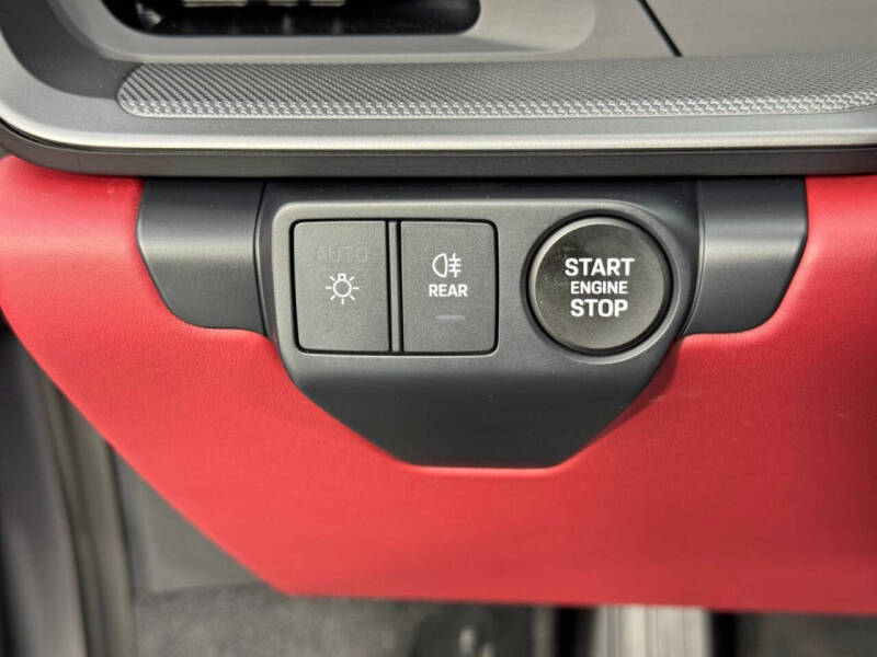 2025 Porsche 911 Carrera