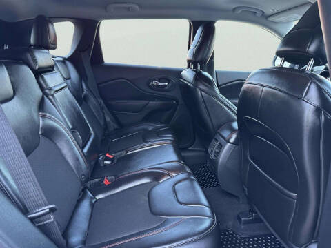 2019 Jeep Cherokee Trailhawk