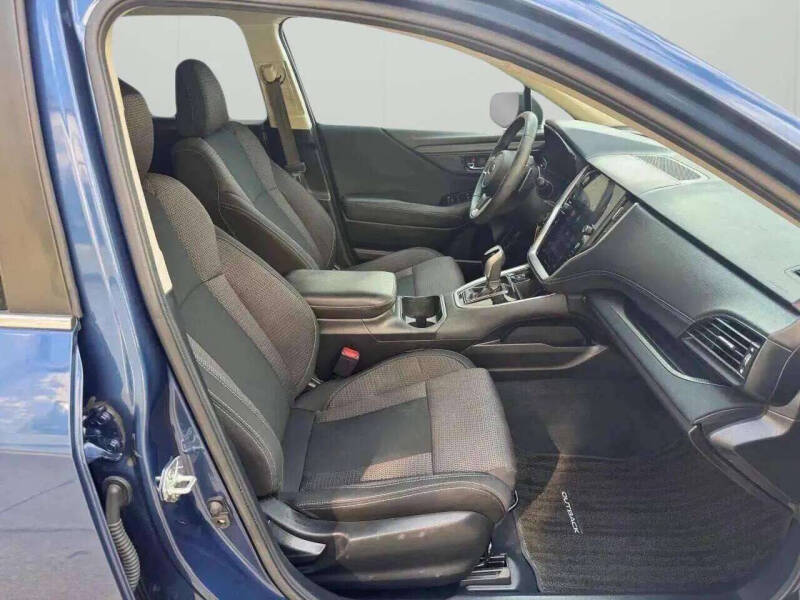 2022 Subaru Outback Premium