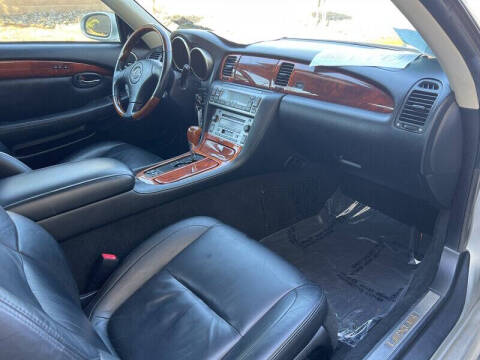 2004 Lexus SC 430
