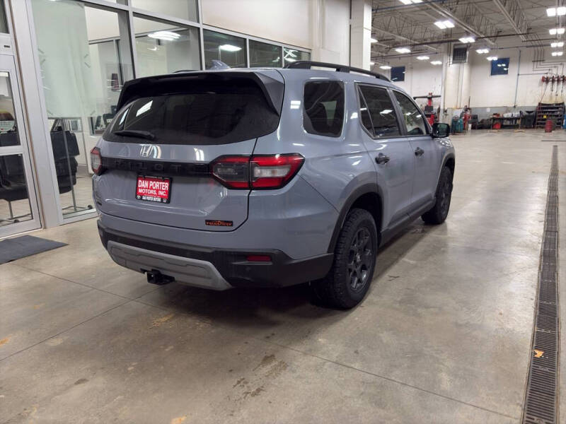 2025 Honda Pilot TrailSport