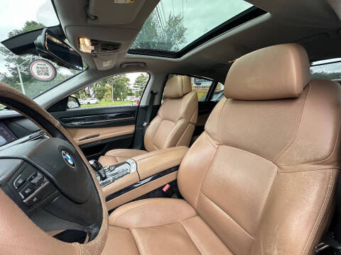 2010 BMW 7 Series 750Li xDrive