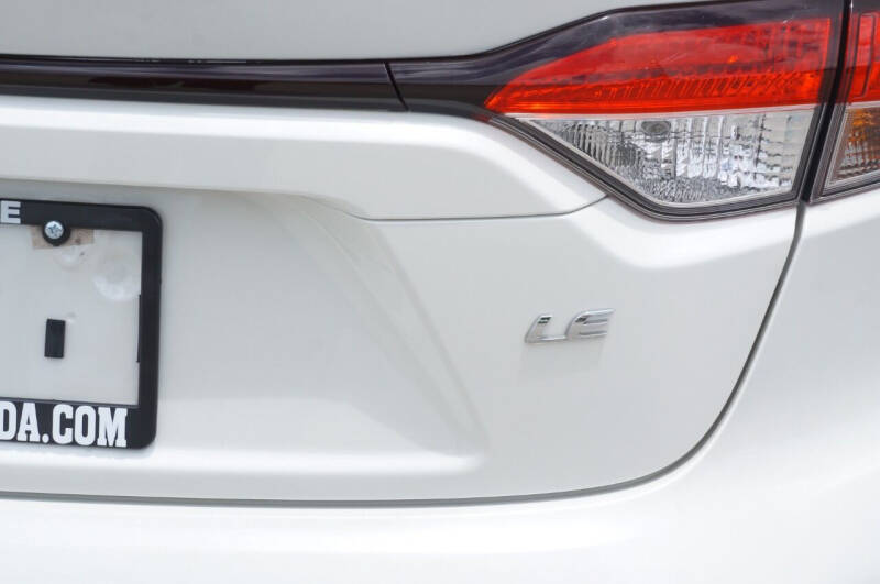 2020 Toyota Corolla LE