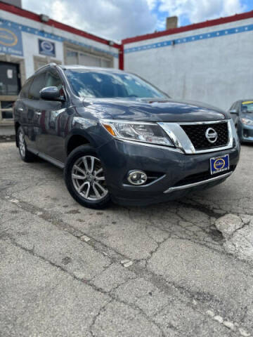 2014 Nissan Pathfinder for sale at AutoBank in Chicago IL