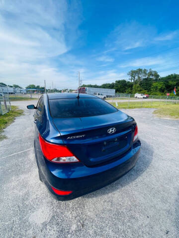 2017 Hyundai Accent SE