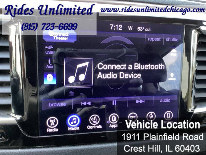 2017 Chrysler Pacifica Touring-L Plus