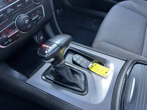 2019 Dodge Charger SXT