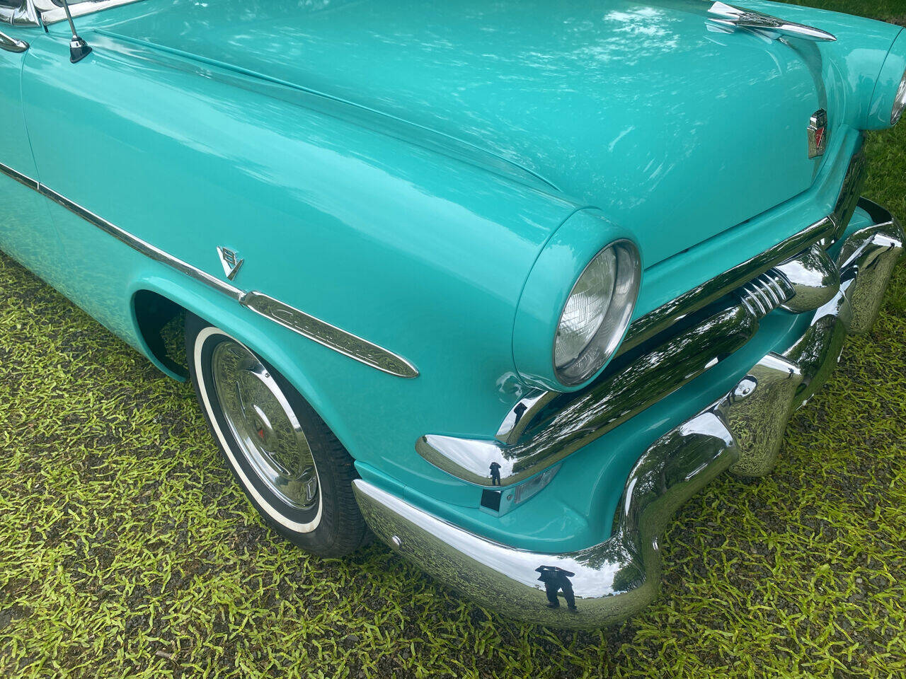 1953 Ford Crestline For Sale