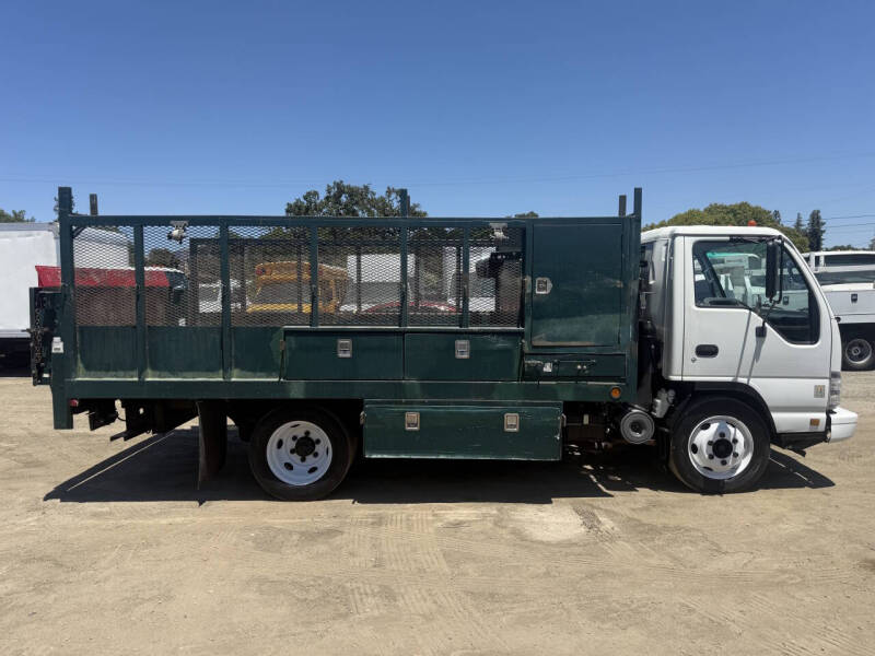 2007 Isuzu NPR