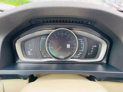 2015 Volvo S60 T5 Drive-E Platinum