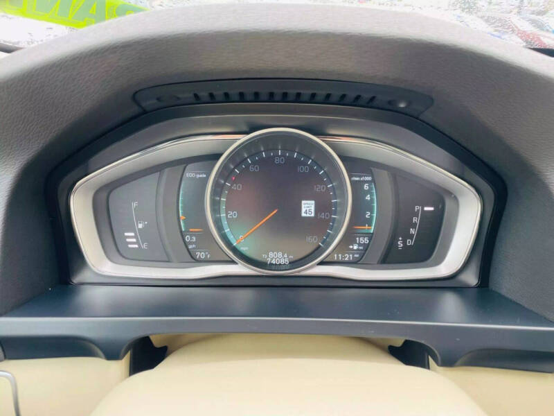 2015 Volvo S60 T5 Drive-E Platinum